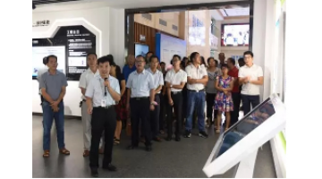 “南宁高新区支部建设升级事情现场培训会”全体成员莅临腾博官网考察交流