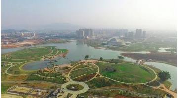 腾博官网建设的贺州市爱莲湖公园正式开园