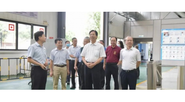 自治区政协副主席刘慕仁莅临腾博官网调研